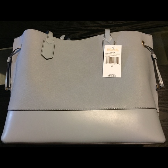 Valentine’s Special 💝 Michael Kors Oversized Tote - Picture 4 of 8